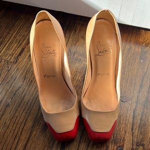 Christian Louboutin Paris size 38 Two Tone Shoes Red/Nude
